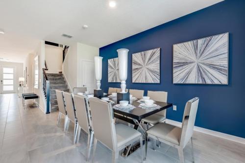 Sunsational Villa With Game Room And Private Pool Home