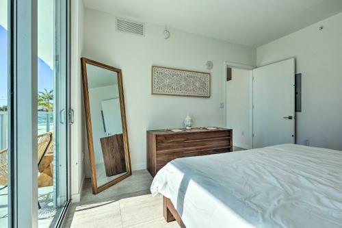 Apartamento Chic Miami Condo With Pool, 6 Mi To South Beach