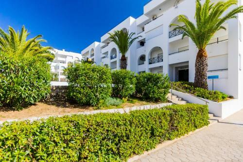 Apartamento Quinta Das Palmeiras Pool & Beach In P�ra