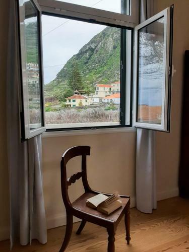 Av� Lucindinha House - Porto Moniz