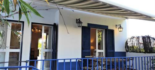 Arr�bida Villa