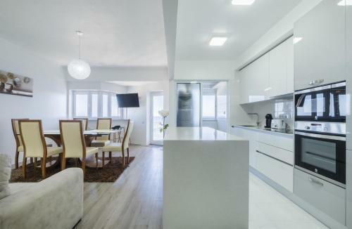 Apartamento Volcanic Ocean View (Ponta Delgada Historic Center)