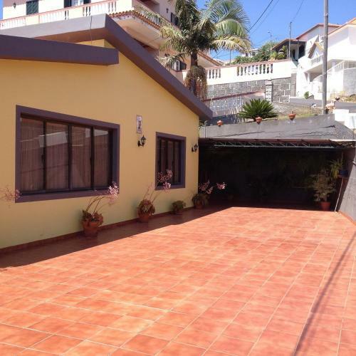 Lovely 3-bed Cottage In Ribeira Brava