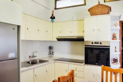 Lovely 3-bed Cottage In Ribeira Brava