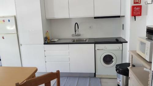 Apartment Girasol Front Beach Quarteira Algarve