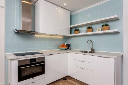 Apartamento Modern Ocean View Apt 2 Min Walk To Beach