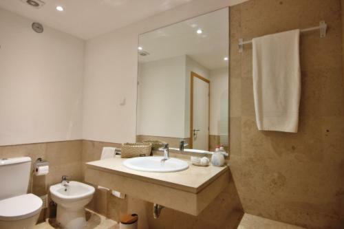 Residences Golf Club Apartment