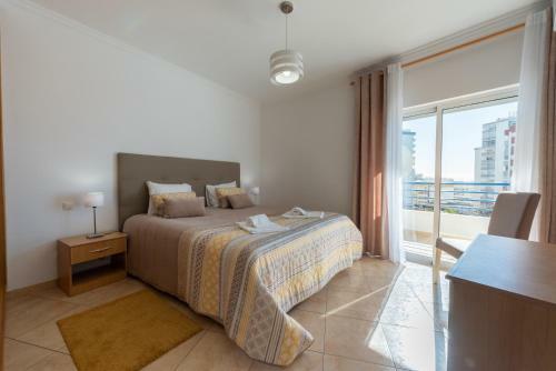 Apartamento Monarquia - T3 Quarteira