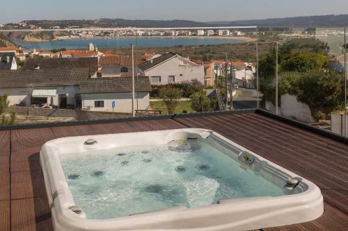 Casas Da Baia - Luxury Villa With Jacuzzi - Sch 052