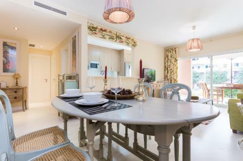 Beach Magic Apartment