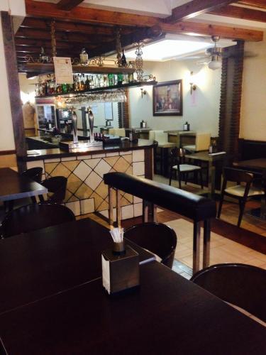 Hotel El Ma�o