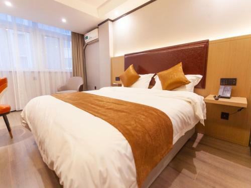 Gya Yangzhou Slender West Lake Hotel