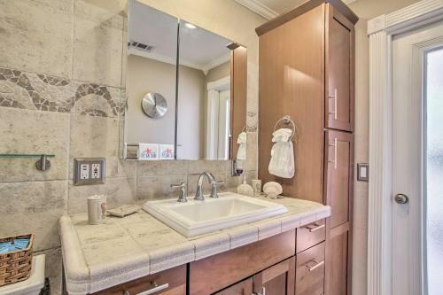 Pompano Beach Retreat With Pool About 4 Mi To Beach