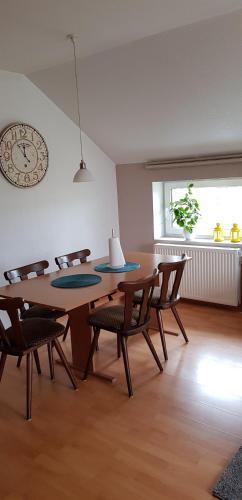 Hostal Toscana Restaurant And Bed & Breakfast