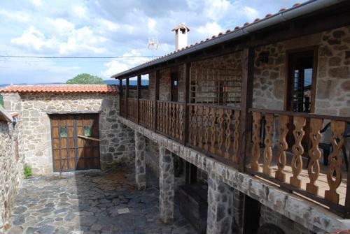 Apartamentos Aira Sacra