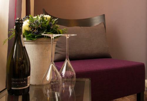 Hostal Galerie Hotel