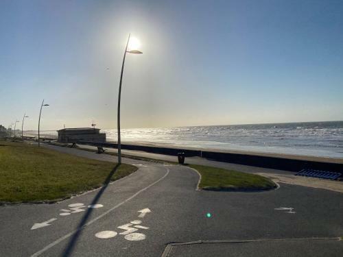 Apartamento Escapade � Cabourg, 300m Plage, Calme Et Chaleureux