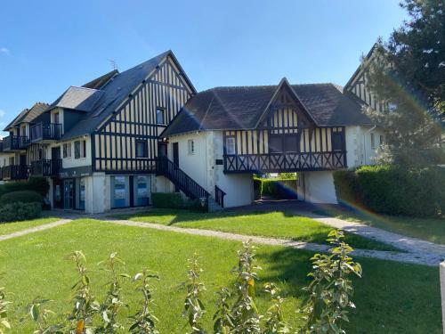 Apartamento Escapade � Cabourg, 300m Plage, Calme Et Chaleureux