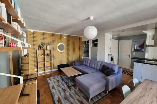 Nice And Spacious Apartment In Downtown