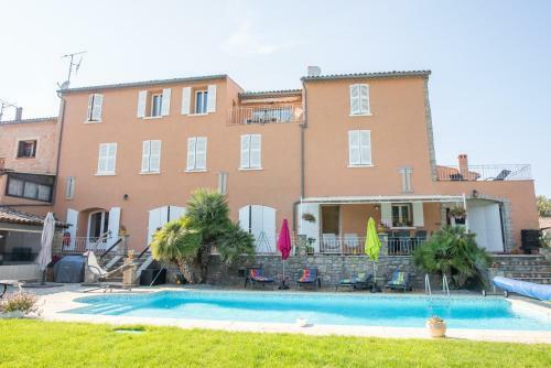 Bed & Breakfast Chateau De Sainte Croix