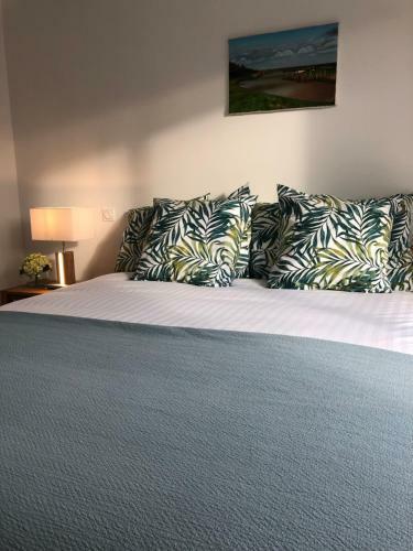 Location Villa Entre Lac Et Oc�an Avec Son Spa De Nage