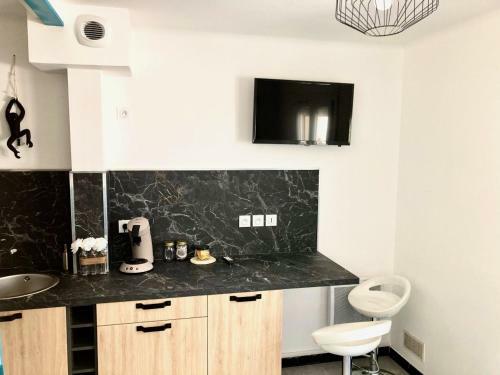 Apartamento Studio Simone � La Mer - Cosy Avec Balcon!