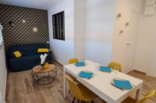 Apartamento Paradis Bleu � 50 M�tres de La Mer- Parking