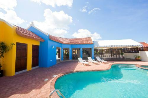 Blue Cunucu Villa