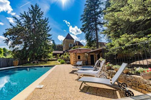 Villa Avec Piscine Sur Le Domaine D'un Ch�teau