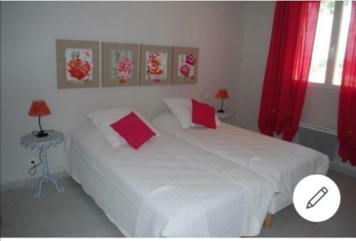 Les Dentelles De Montmirail