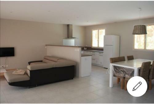 Les Dentelles De Montmirail