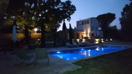 Le Fournil En Provence