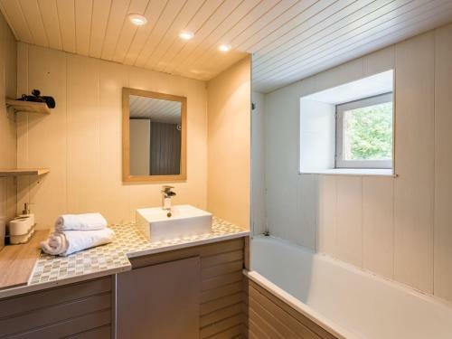Holiday Home Le Hahon
