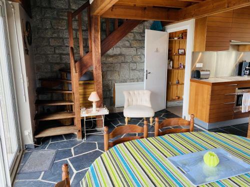 Les Dunes, Maison Mitoyenne Proche Plage St Colomban