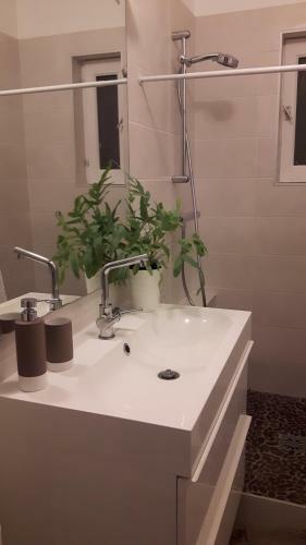 Chambre Priv�e Proche De La Cit�