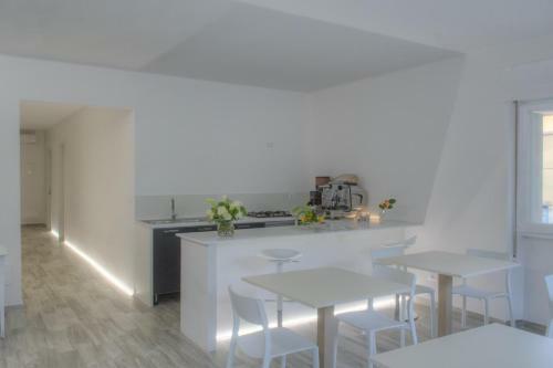 Hostal Rione San Carlo