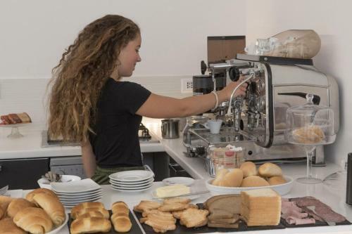 Hostal Rione San Carlo