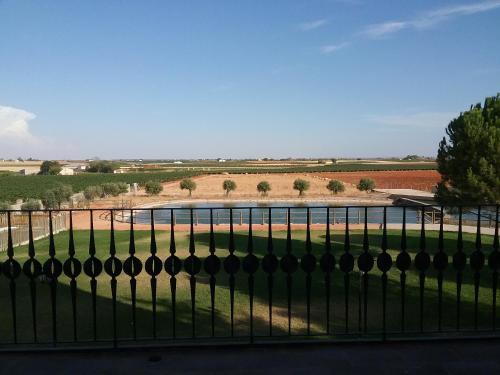 Hotel Vi�edos Y Bodegas El Castillo