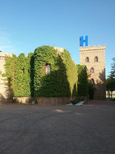 Hotel Vi�edos Y Bodegas El Castillo