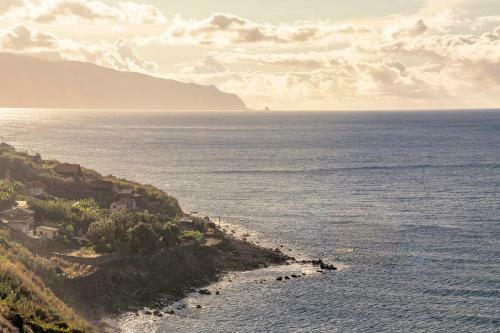 A Hideaway By The Sea Casa Da Rocha De Baixo