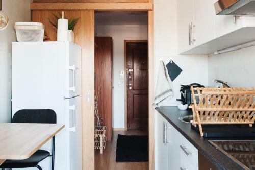 Cozy Panoramic Apartment Near Metro Station