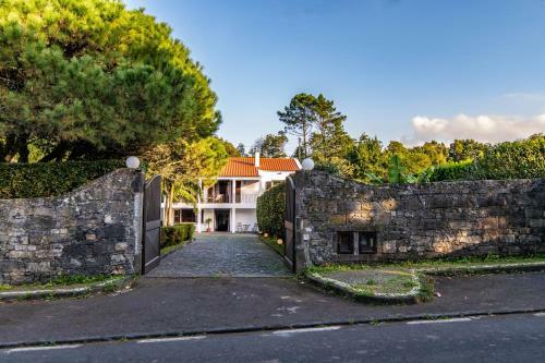 Apartamento Do Pinheiro (with Shared Swimming Pool)