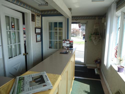 Motel Budget Host Inn Somerset
