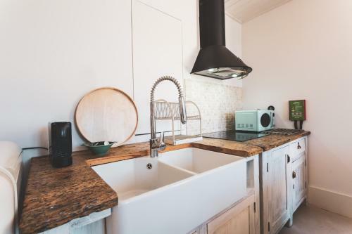 Apartamento Azenhas Do Mar West Coast Design And Surf Villas