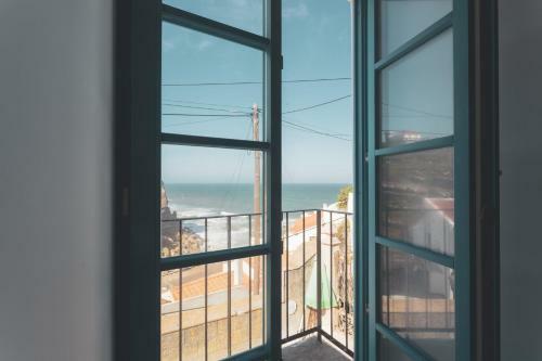 Apartamento Azenhas Do Mar West Coast Design And Surf Villas
