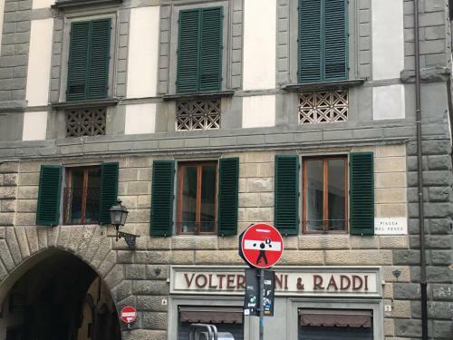 Hostal La Tana Dei Leoni Affittacamere