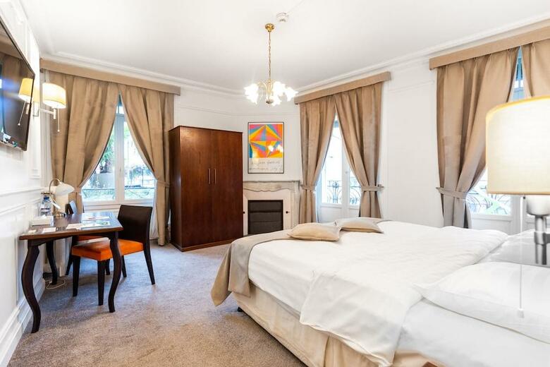 Hotel Helvetie