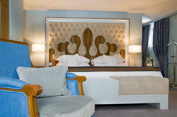 Hotel Carlton