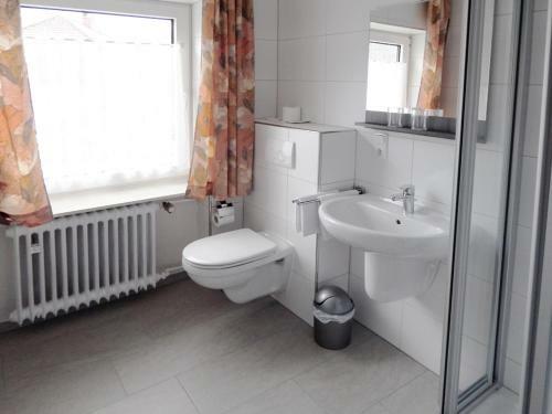 Apartamento Pension Und Fewo Hohe Rh�n