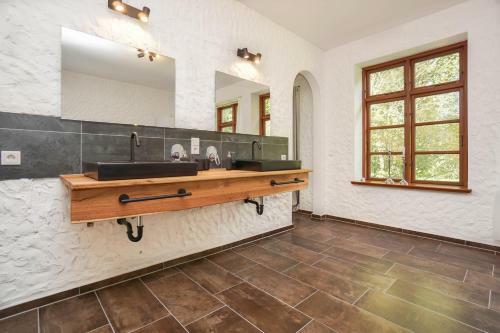 Ruhe Unter Reet - Haus Mit Sauna & Kamin Im Gr�nen